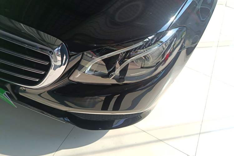 Used Mercedes-Benz E-Class 2018 E 200 L
