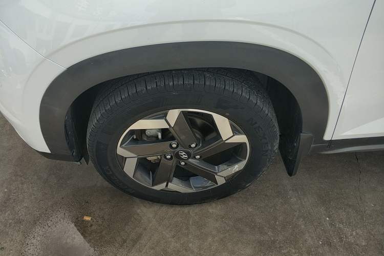 Used Hyundai ix25 2020 1.5L CVT GLS Smart Model Exterior 4