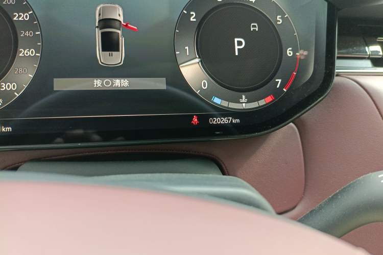 Used Land Rover Range Sport 2024 400PS Dynamic SE Odometer Close Up