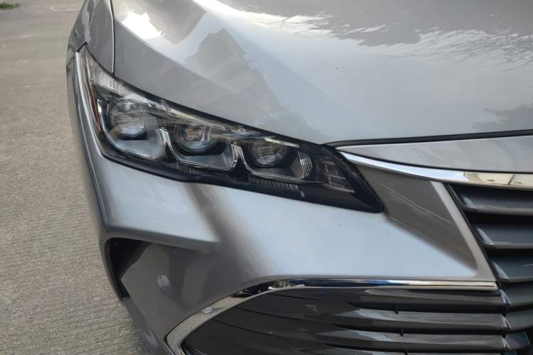 Used Toyota Avalon 2019 2.0L Ambition Edition China VI