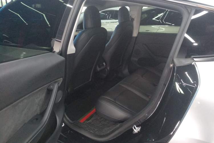 Used Tesla Model Y 2021 Standard Range Rear-Wheel Drive Version