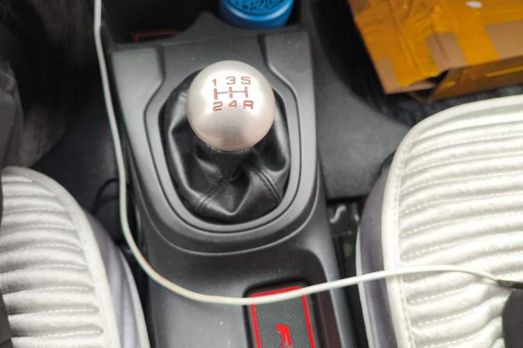 Used Honda Fit 2018 1.5L Manual Comfort Version
