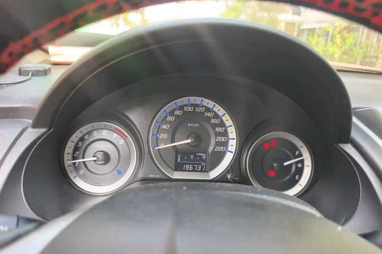 Used Honda City Classic 2012 1.5L manual Elite Edition