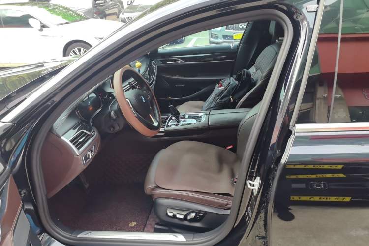 Used BMW 7 Series 2018 730Li Luxury Edition M Sport Package