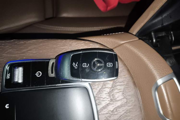 Used Mercedes-Benz E-Class 2021 E 260 L