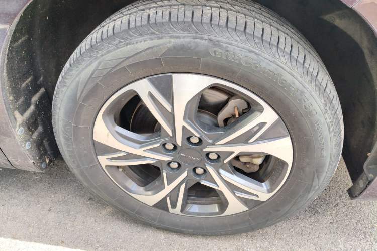 Used SAIC MAXUS G90 2022 2.0T Starry Seven-Seater
