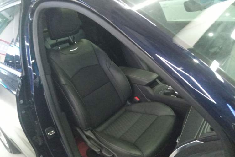 Used Cadillac XT4 2020 Revised Version 28T Two-Wheel Drive Tech Edition