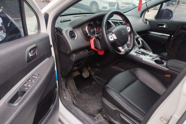 Used Peugeot 3008 2016 2.0L Automatic Classic Edition Driver Seat