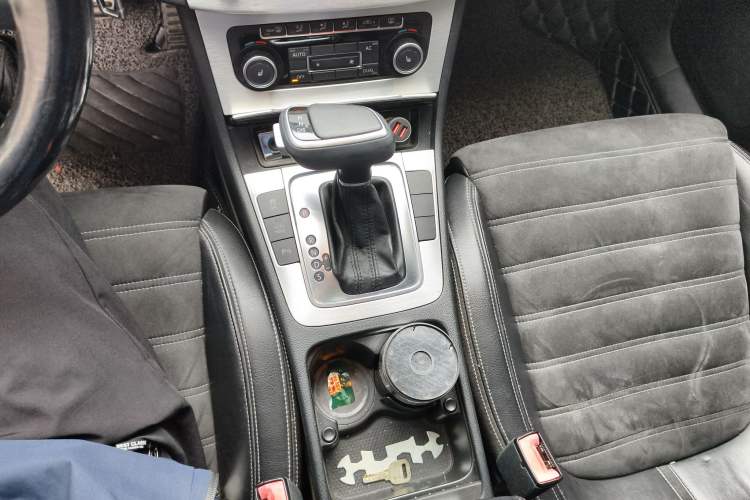 Used Volkswagen FAW-Volkswagen CC 2011 1.8TSI Luxury Model
