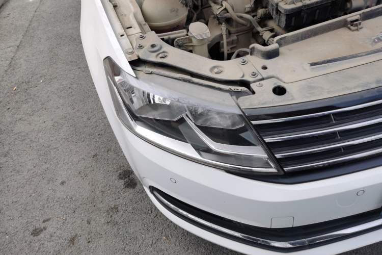 Used Volkswagen Lavida 2018 Classic 1.5L Manual Comfort Edition China VI Standard Exterior 6