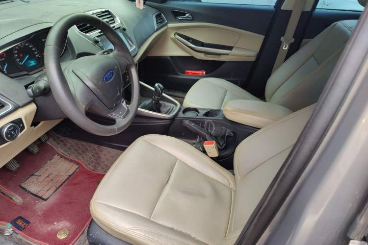 Used Ford Escort 2015 1.5L Manual Comfort Model Left Front Seat