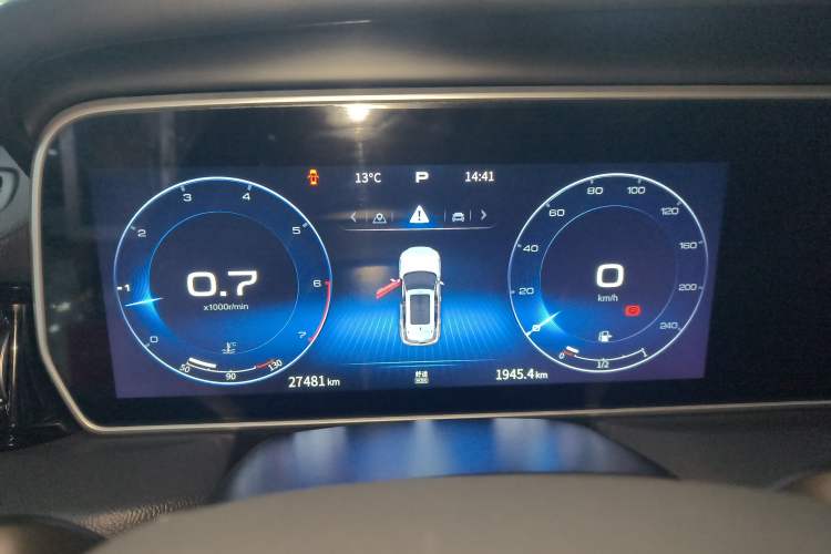 Used Hongqi HS5 2022 Revised Version 2.0T Smart Connect Flagship Edition