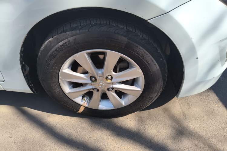 Used Hyundai Verna (older generation) 2014 1.4L Manual Smart GLS Trim
