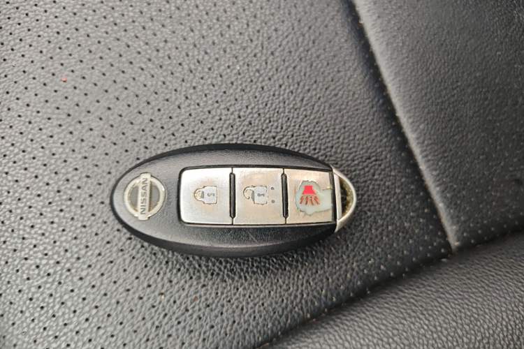 Used Nissan Qashqai 2011 2.0 XV Lea CVT 2WD
