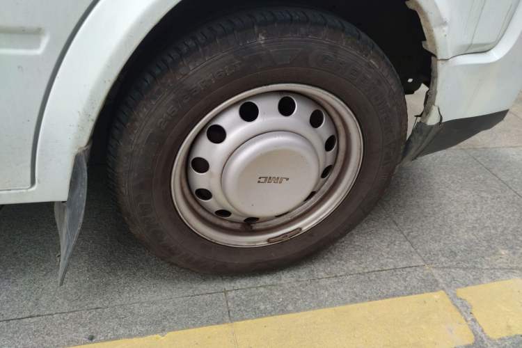 Used JMC Transit 2021 2.8T Space King Taurus Short Wheelbase Mid-Height 6-Seater Diesel Euro VI JX493