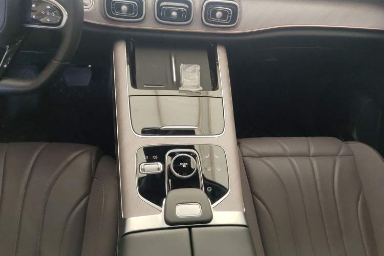 Used Chery Tiggo 9 2025 2.0T Automatic Two-Wheel Drive Luxury Edition 5 Seats