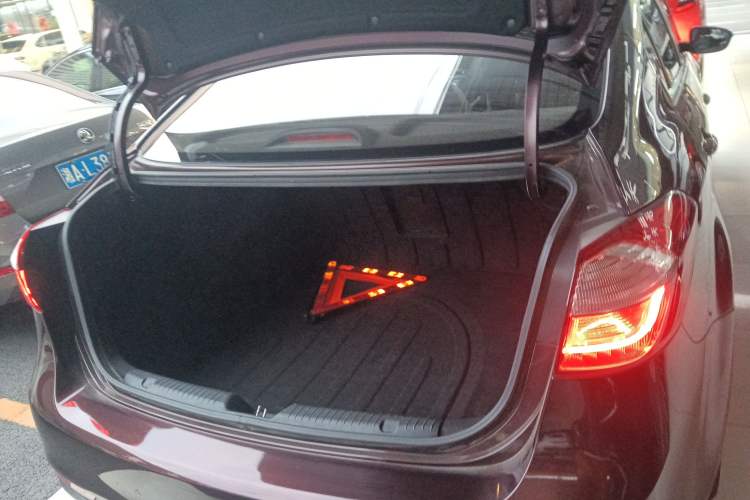 Used Kia K3 2017 1.6L Automatic 15th Anniversary Special Edition GLS
