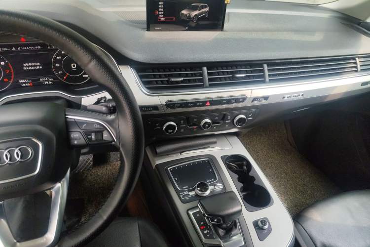 Used Audi Q7 2018 45 TFSI Technology Edition
