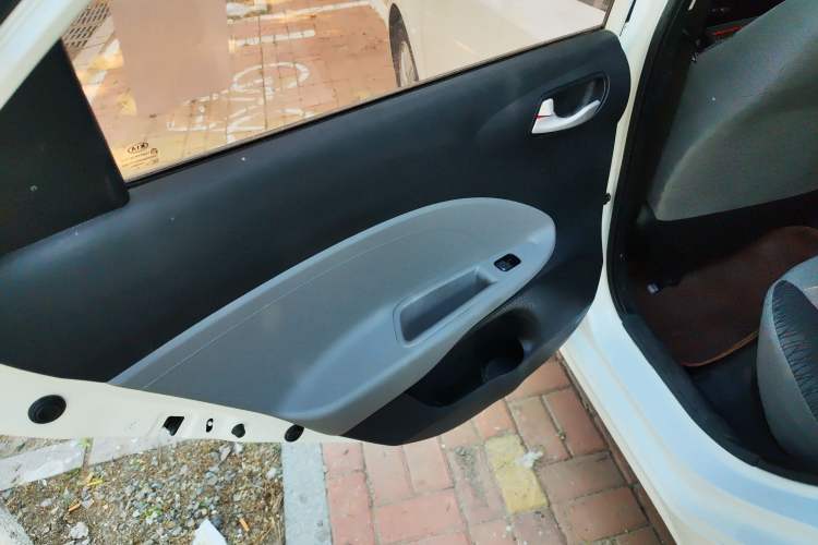 Used Kia Pegas 2017 1.4L Manual Fashion Edition Smart
