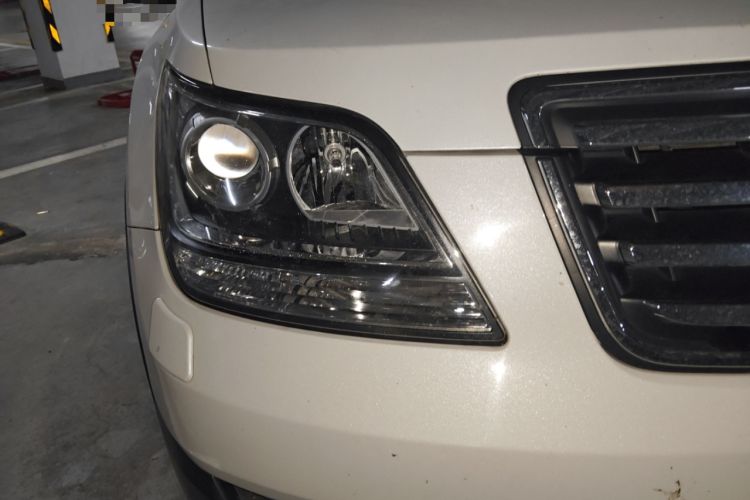 Used Kia Borrego 2008 3.8L Luxury Edition China IV