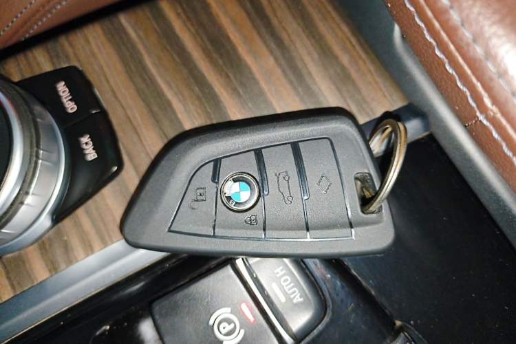 Used BMW X3 2018 xDrive28i Luxury Package China VI Emission Standard
