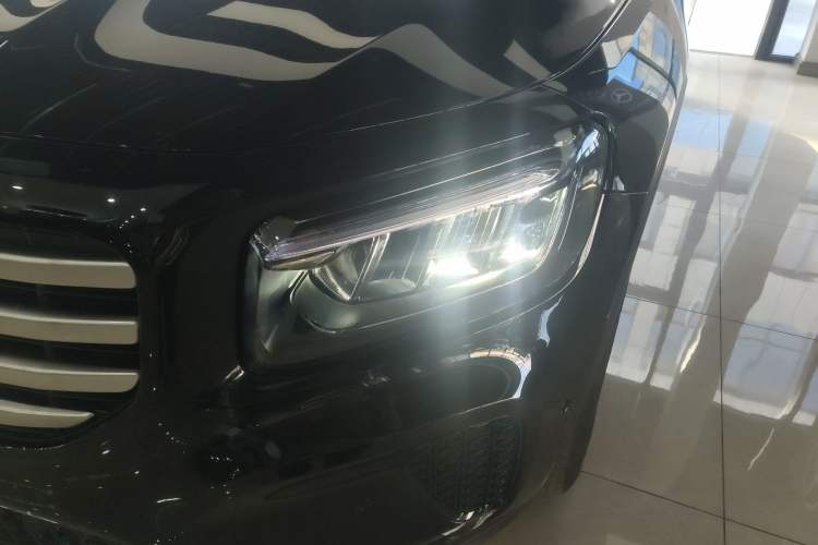 Used Mercedes-Benz GLB 2025 GLB 220 Sport Edition
