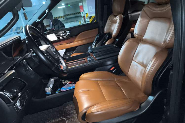 Used Lincoln Navigator 2020 3.5T Prestige Edition Left Front Seat