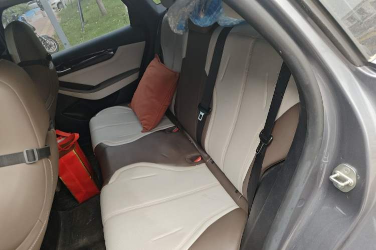 Used BYD Qin PLUS 2024 HONOR Edition DM-i 55KM Leading Model Left Rear Seat