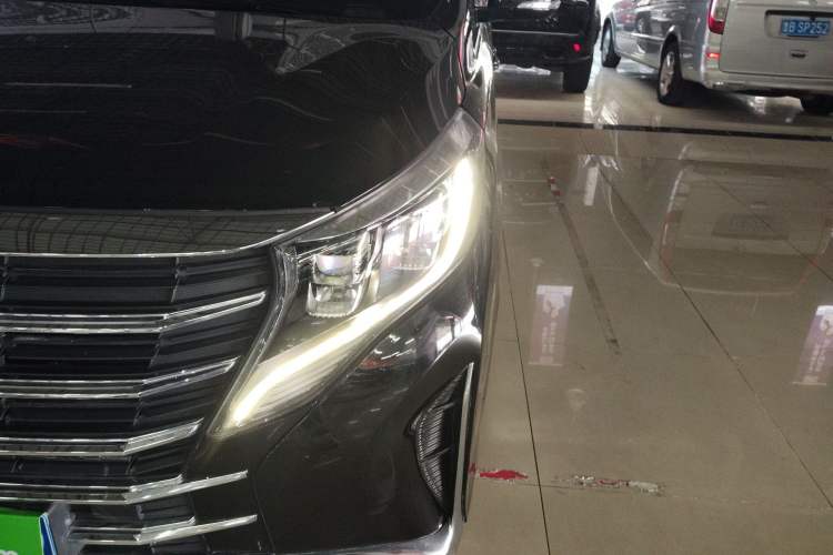 Used GAC Trumpchi M8 2023 Lingxiu Series 390T Luxury Edition
