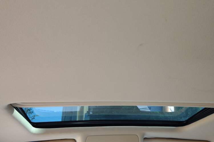 Used Volkswagen Touran 2008 1.8T ZhiZun Edition Automatic 5-Seater