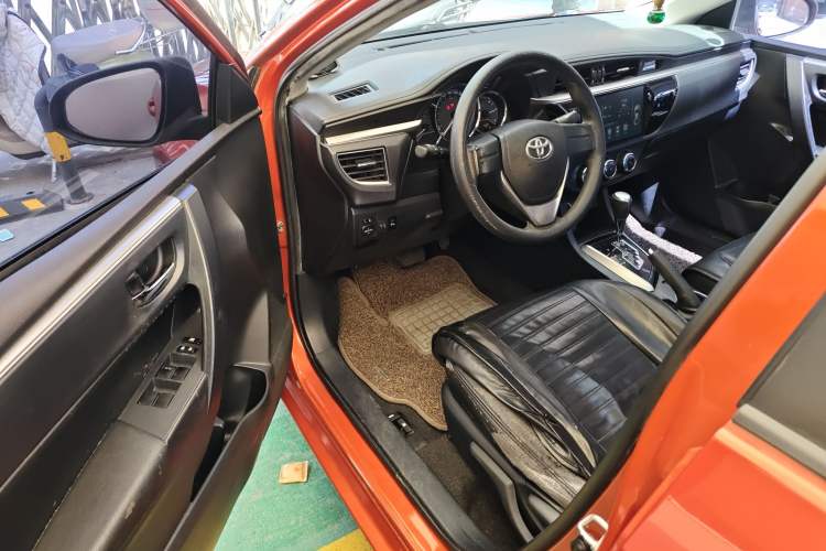 Used Toyota Levin 2015 1.6G CVT Orange Limited Edition Driver Seat