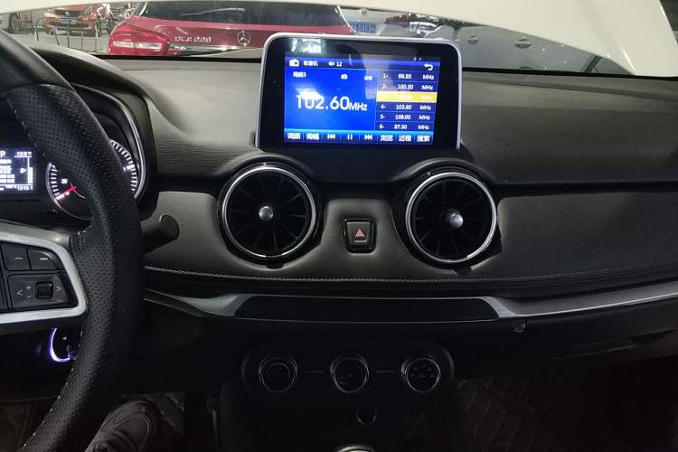 Used Dongfeng Fengon 500 2021 1.5L CVT Enjoyment Model
