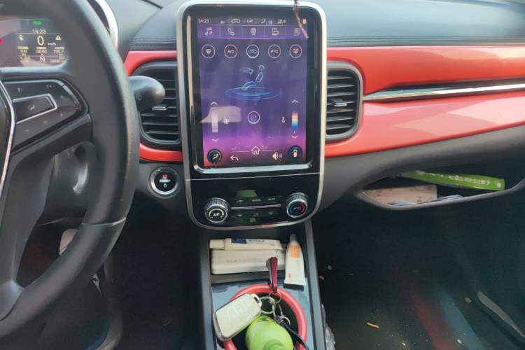 Used Chery Little Ant 2019 4-Seater Smart Edition 30.6 kWh Audio And AC Panel