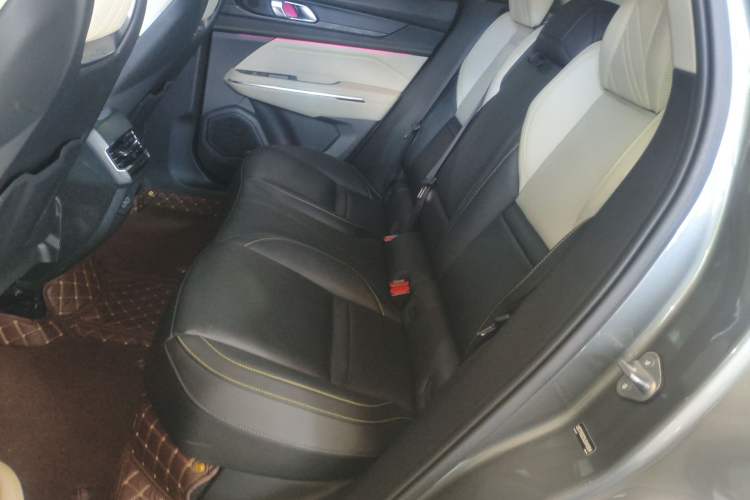 Used Lynk & Co 05 2020 2.0TD Two-Wheel Drive Zhaoyang Plus