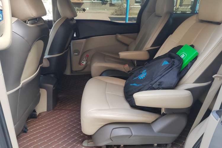 Used Buick GL8 2011 3.0L GT Luxury Business Haoya Edition Left Rear Seat