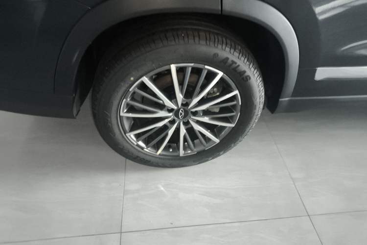 Used Chery Tiggo 8 PLUS 2024 Champion Edition 290TGDI DCT Hao Yue Version 5 Seats
