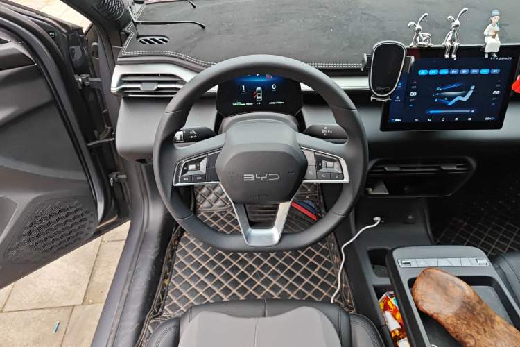 Used BYD e7 2025 Model 520 Smart Mobility Edition