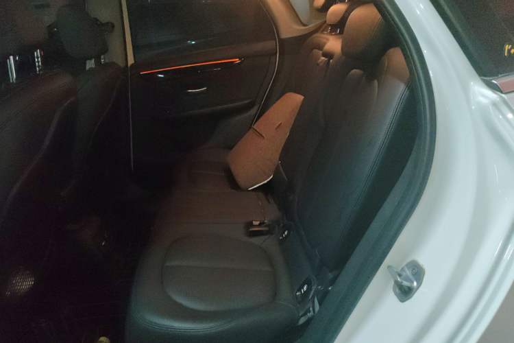 Used BMW 2 Series Active Tourer 2016 218i Sports Design Package
