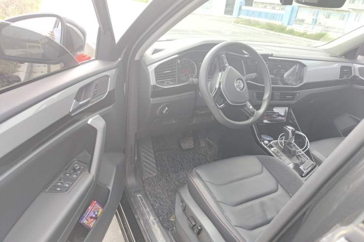 Used Volkswagen Tayron 2020 330TSI Two-Wheel Drive Luxury Smart Connectivity Version
