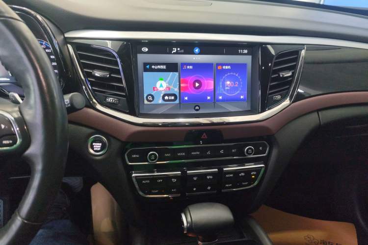 Used GAC Trumpchi GS8 2017 320T Four-Wheel Drive Luxury Smart Connectivity Version (7 Seats)