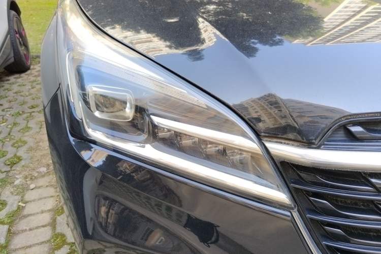 Used Buick Envision 2021 532T Two-Wheel-Drive Luxury Version