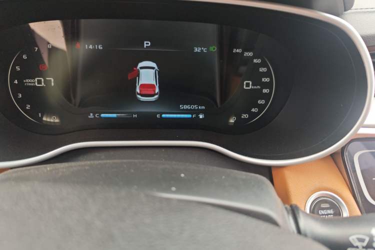 Used Geely Auto Vision S1 2018 1.4T CVT FENGXING Model Odometer Close Up