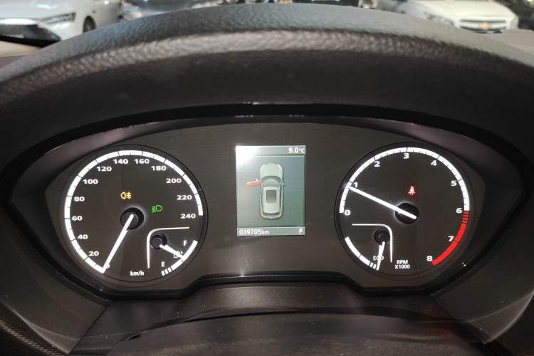 Used Qoros 5 2018 Revised Version 1.6T Automatic Leading Edition