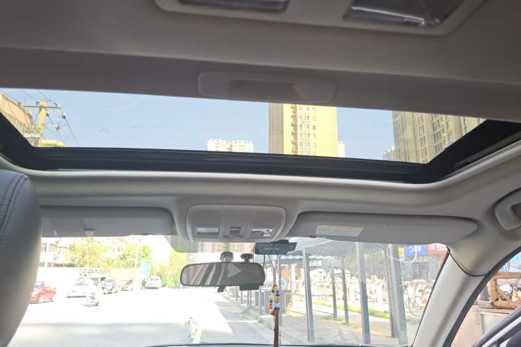 Used Mazda CX-5 2015 2.0L Automatic Two-Wheel Drive Urban Version