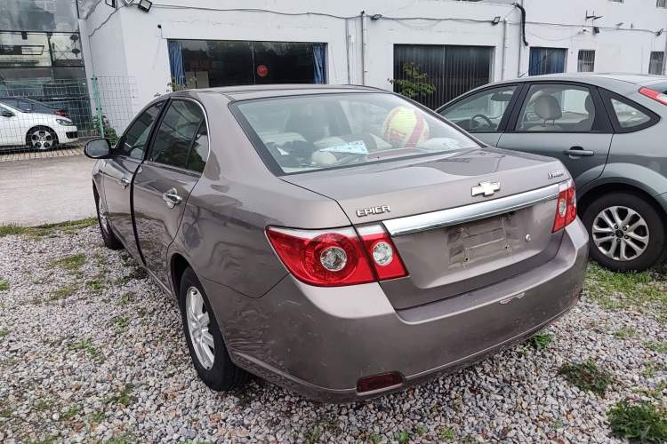 Used Chevrolet Epica 2013 1.8 SL ZhiZhen Edition MT Exterior 2