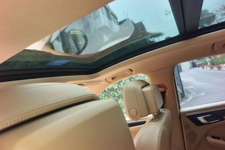 Used Porsche Macan 2014 Macan 2.0T