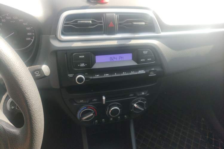 Used Hyundai Verna (older generation) 2020 1.4L Manual GL Refreshed Edition