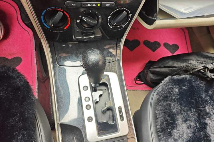 Used Mazda 6 2011 2.0L Automatic Fashion Edition Gear Lever