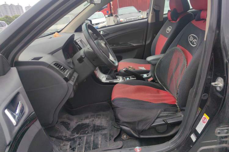 Used BYD Surui 2014 1.5L Manual Luxury Model Left Front Seat