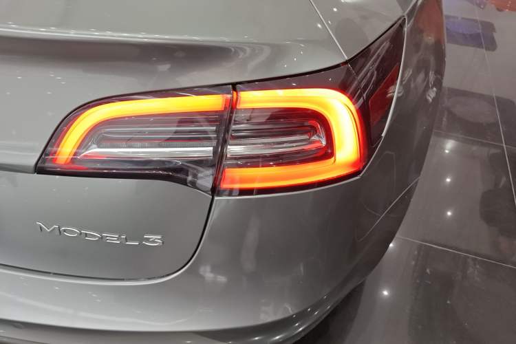 Used Tesla Model 3 2022 Rear-Wheel-Drive Version